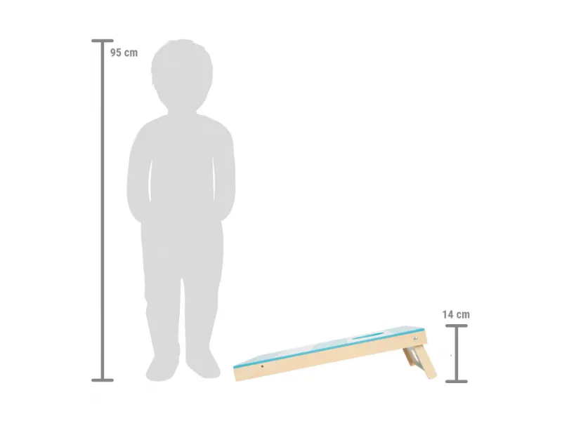 Cornhole and Sling Puck Game "Active“