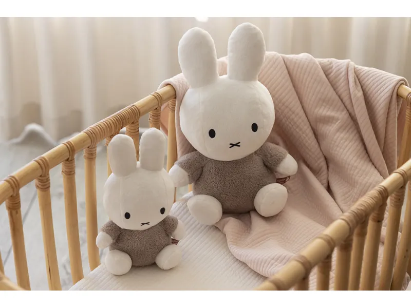 Little Dutch mīkstais zaķis Miffy 25 cm ´Fluffy Taupe´