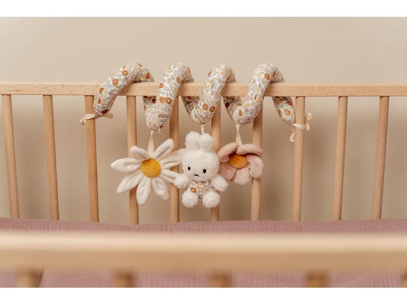 Miffy aktivitātes spirāle "Vintage Little Flowers".